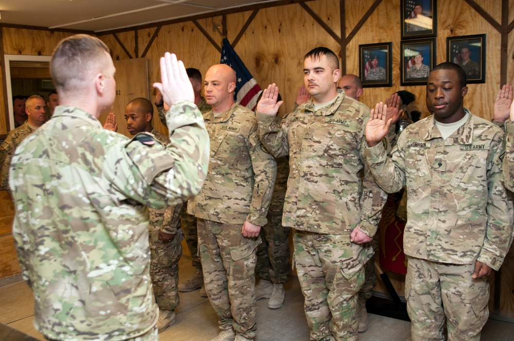 1-24th Infantry re-enlistment ceremony