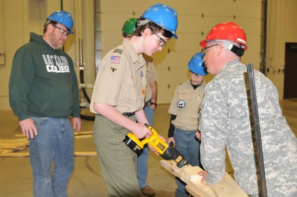 Boy Scouts learns skills from soldiers as they earn merit badges