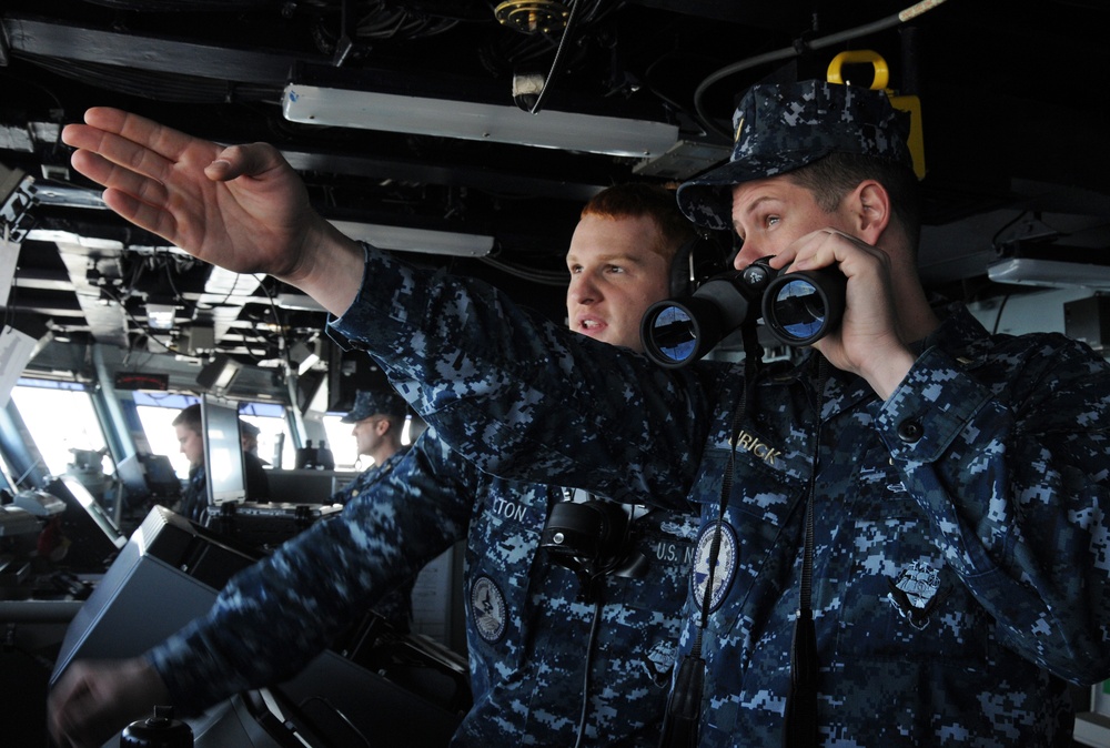 USS George H.W. Bush sailors conduct sea and anchor detail