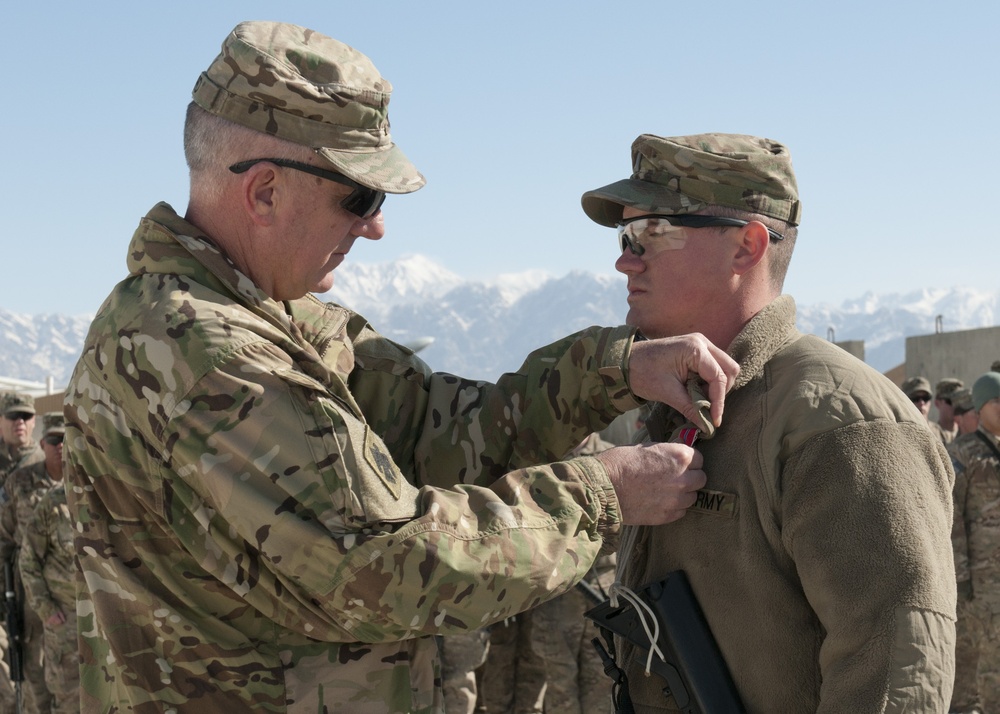 2nd Lt. Lantz Bohon awarded the Bronze Star