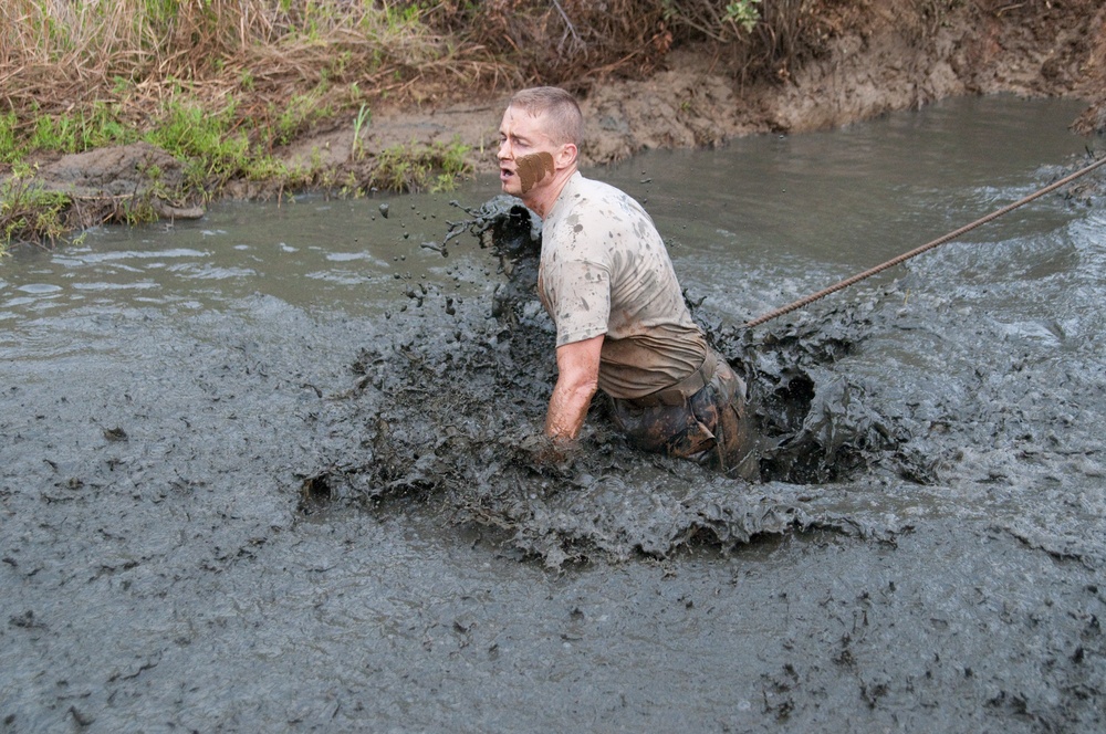 Glop, Drop, Roll: Combat Logistics Battalion 3 hosts 18th annual Swamp Romp