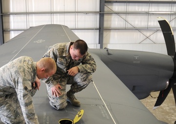 Cannon behind the scenes: Crew chiefs with caliber