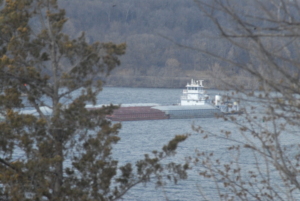 Navigation season begins on the upper Mississippi River