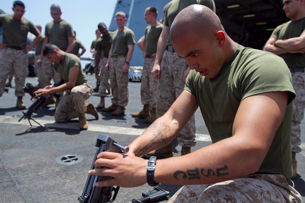 Marines compete during leadership course aboard USS New Orleans