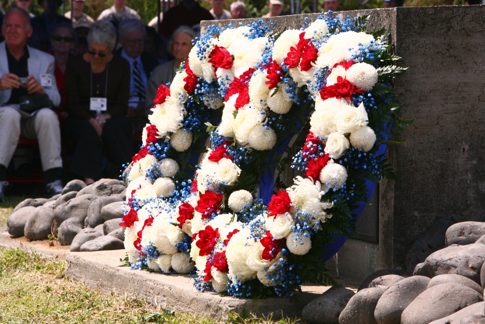 Iwo Jima veterans return to sacred ground