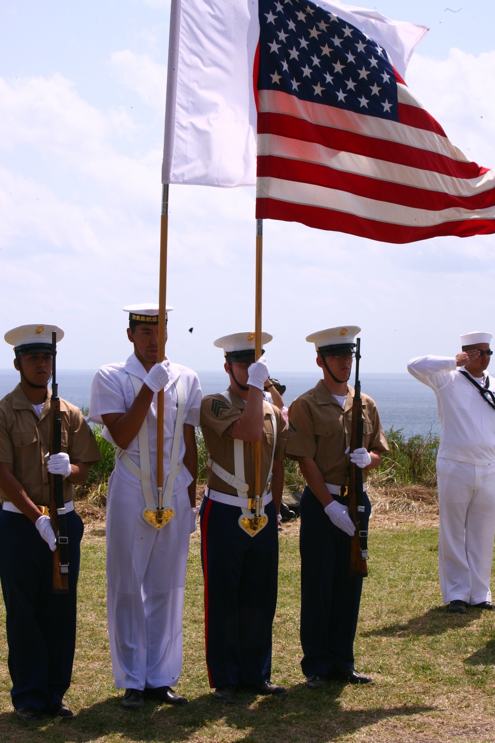 Iwo Jima veterans return to sacred ground