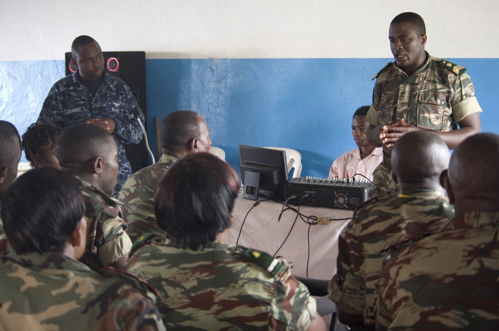 APS medical staff and Cameroon military hospital collaborate
