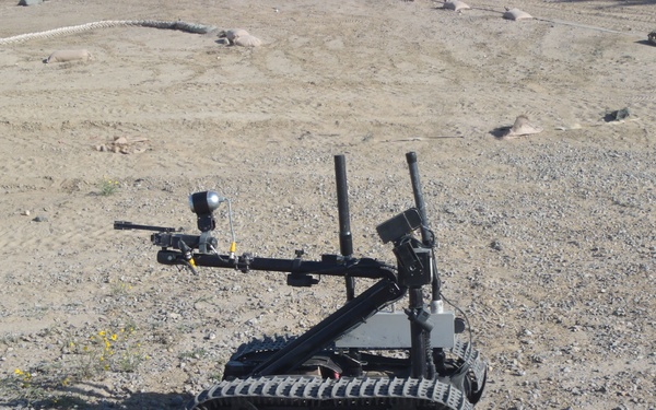 Minnesota Soldiers Get Hands On with Army “Toys”