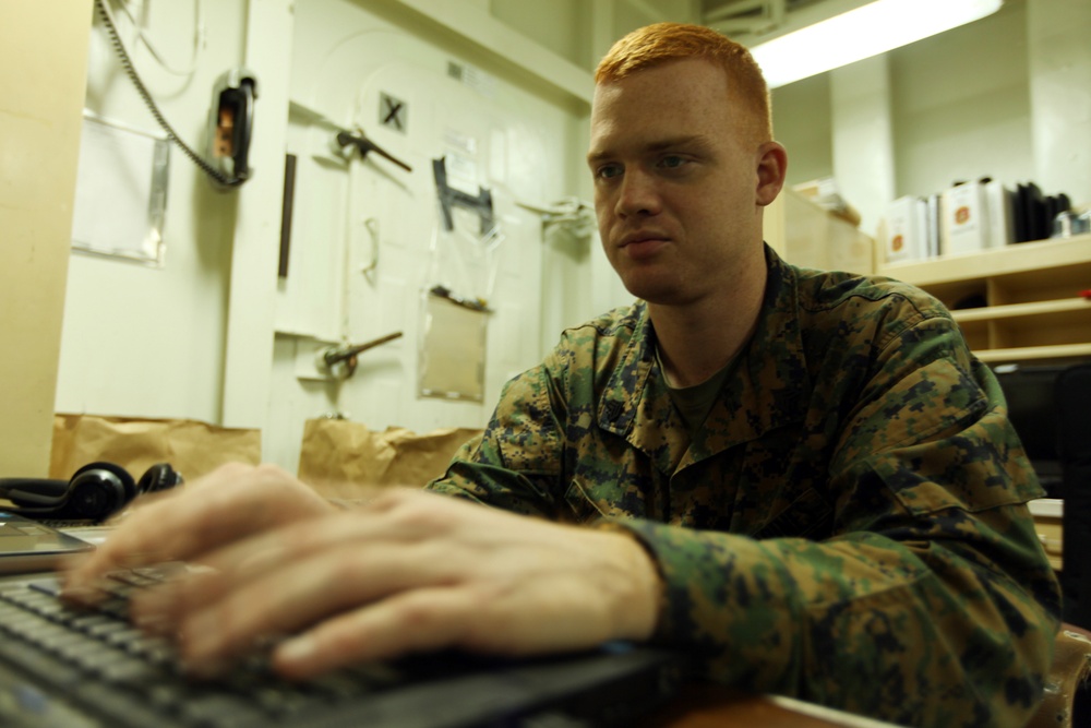 Communications Marine solves problems, keeps 31st MEU connected