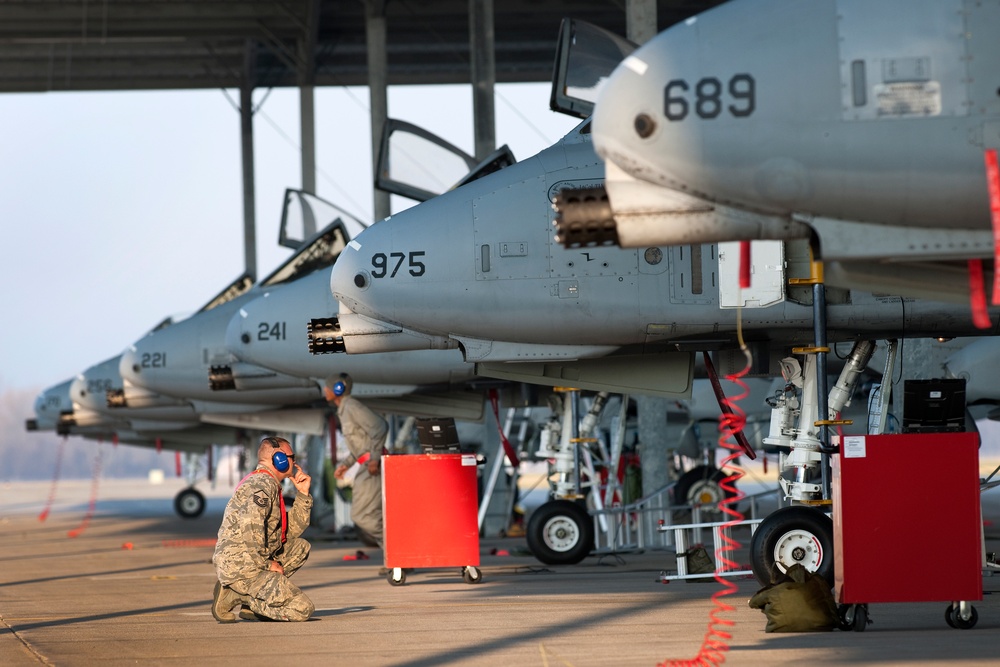 A-10 crew chief ops