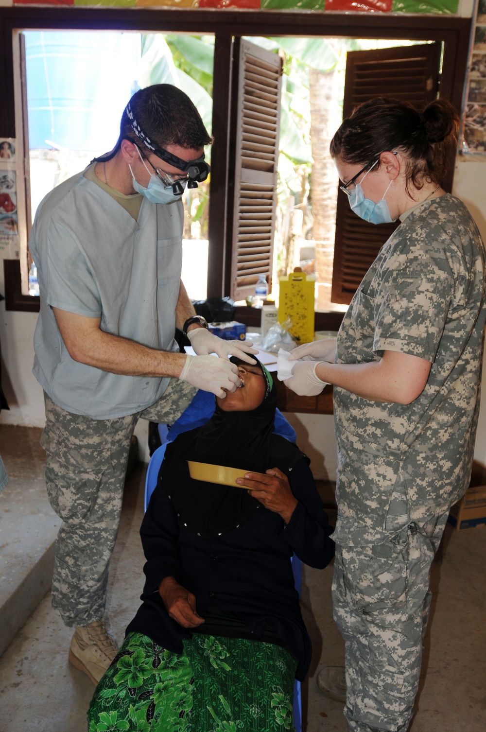 116th CBCT provides medical care for Cambodians