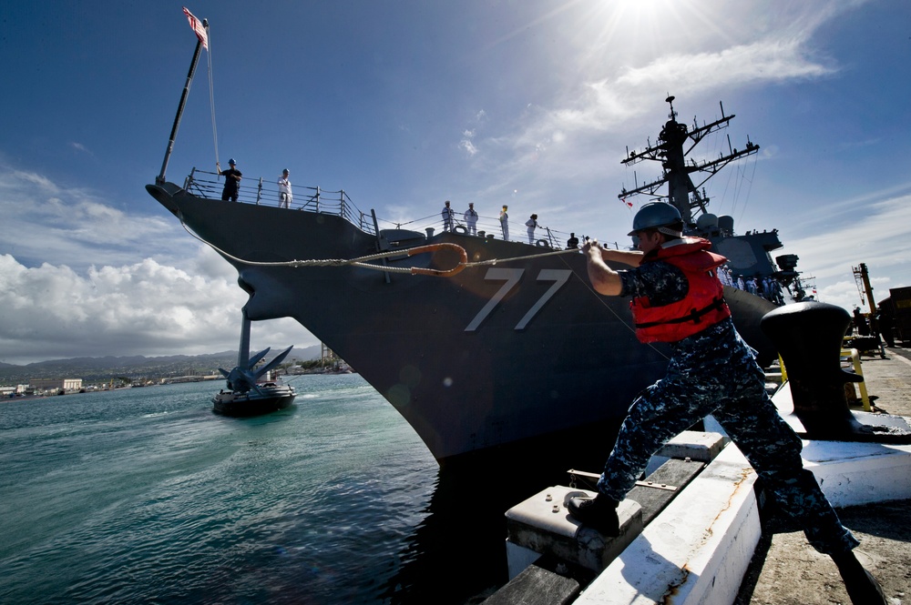 USS O'Kane departs for deployment