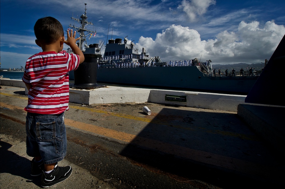 USS O'Kane departs for deployment