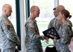 Civil Affairs Soldiers welcomed home by community
