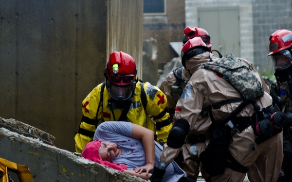 Missouri Guard soldiers and airmen participate in exercise evaluation
