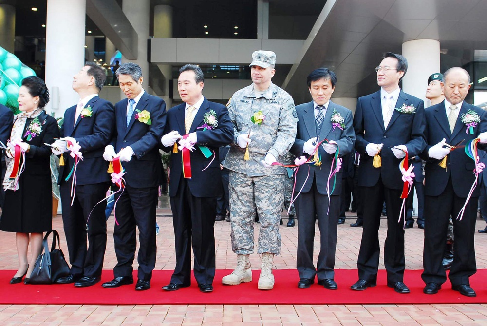 KNU Global Plaza opens its doors