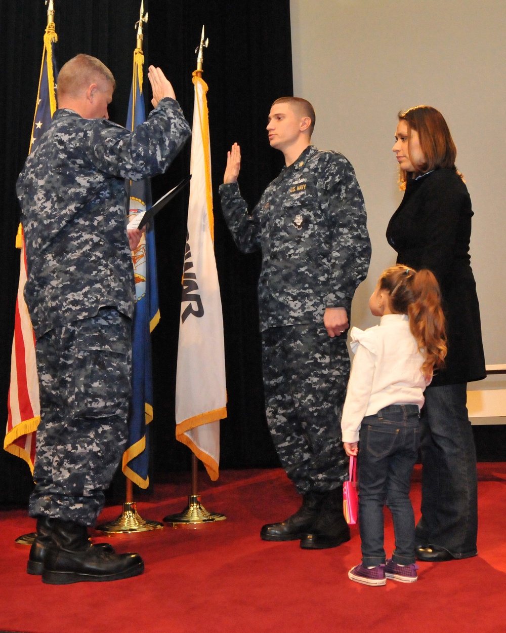 Master Chief Petty Officer of the Navy performs reenlistment ceremony for Chief Petty Officer Joshua J. Jackson during visit to SPAWAR