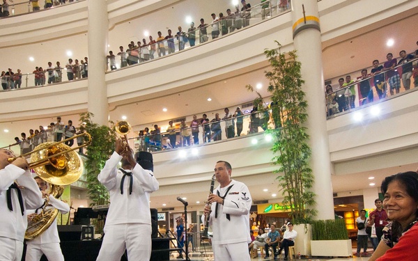 US 7th Fleet Band performs