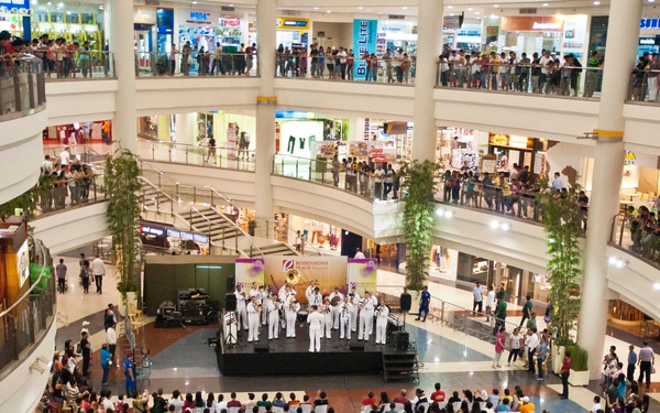 US 7th Fleet Band performs