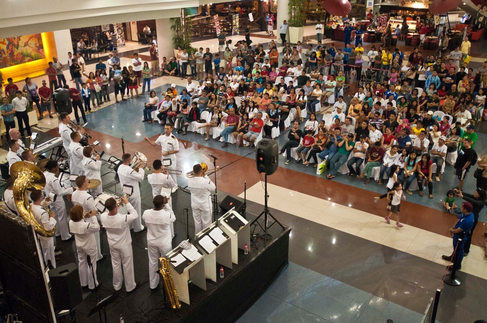 US 7th Fleet Band performs