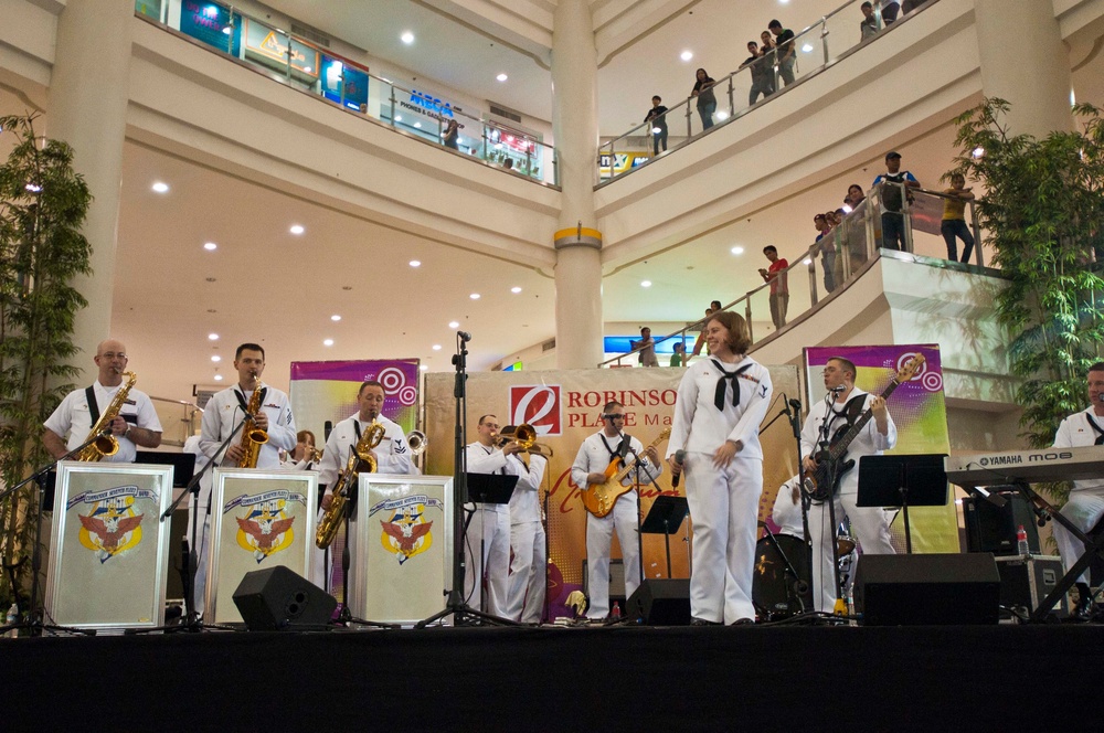 US 7th Fleet Band performs
