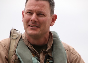 HMLA-267 conducts their final flight of the ‘Whiskey’