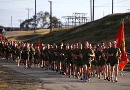 CLB-5 conducts last battalion run before deployment