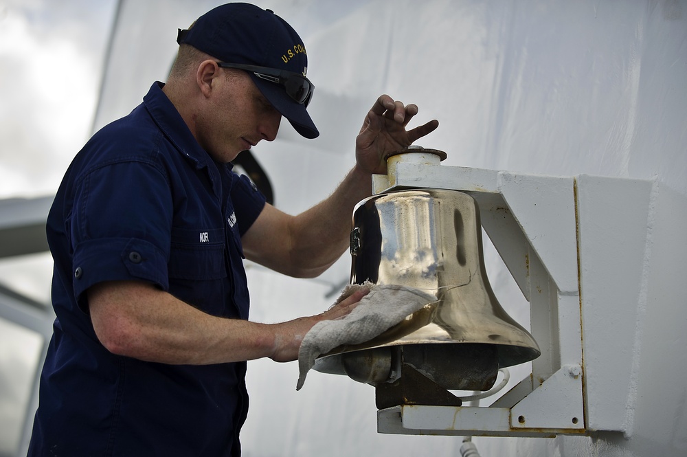 U.S. Coast Guard Cutter Waesche visits Honolulu