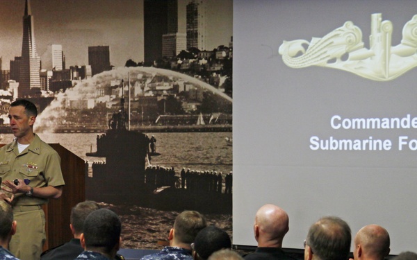 Submarine learning center detachment