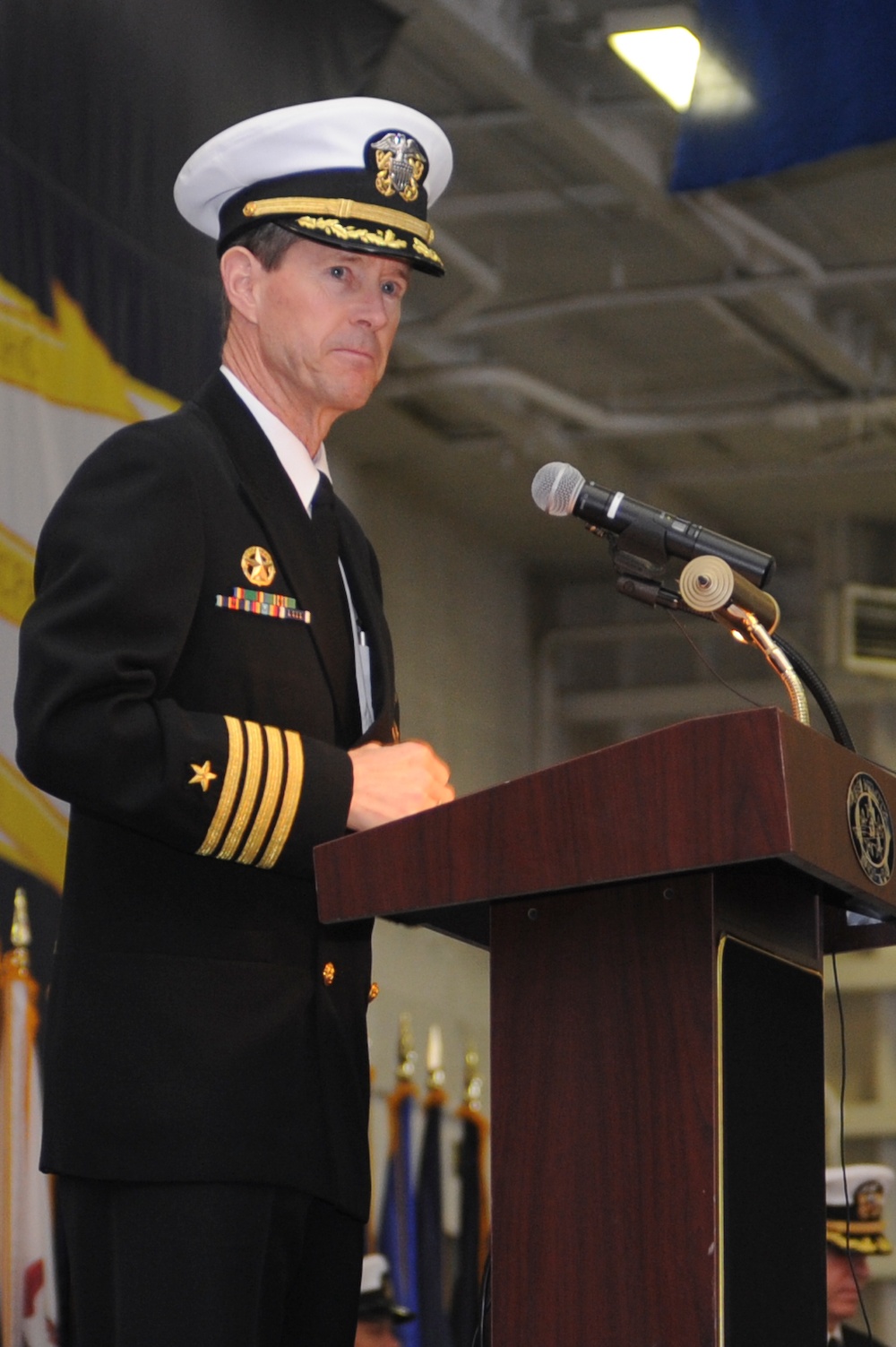 Nimitz holds change of command