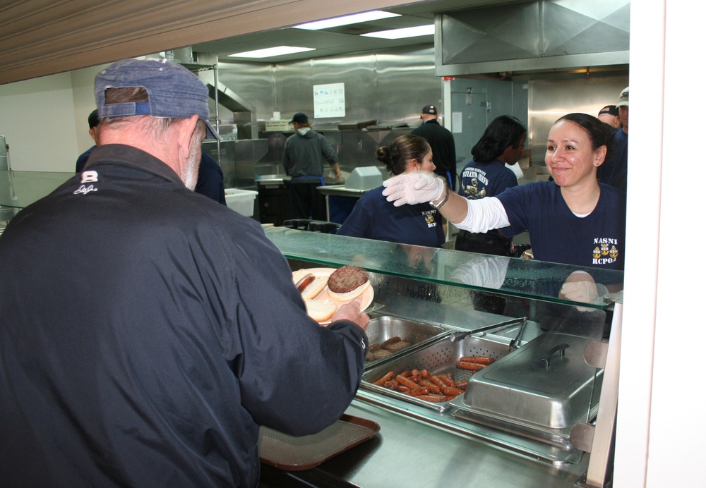 San Diego CPO Association serves Veterans Village on birthday