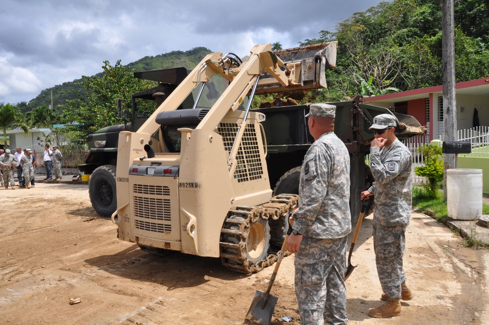 Puerto Rico Army National Guard supports local community