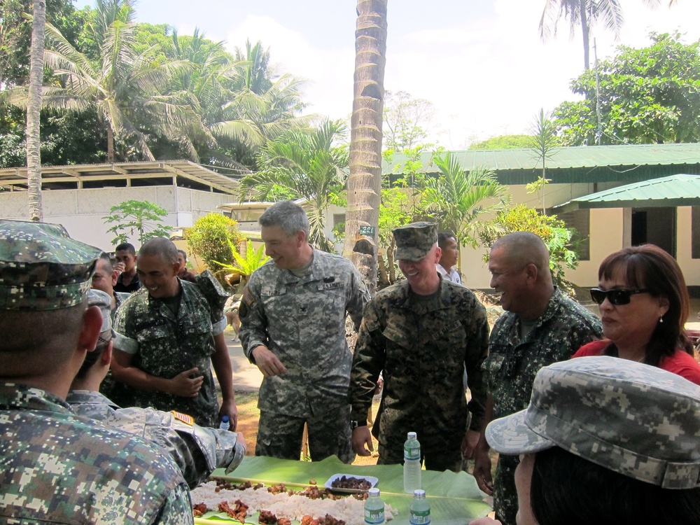 Philippine, US military unite through Filipino eating fest