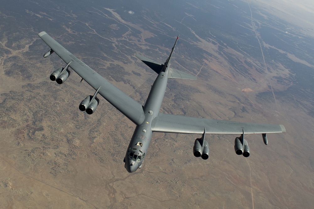 DVIDS - Images - Utah Air National Guard Refueling B-52 Stratofortress ...