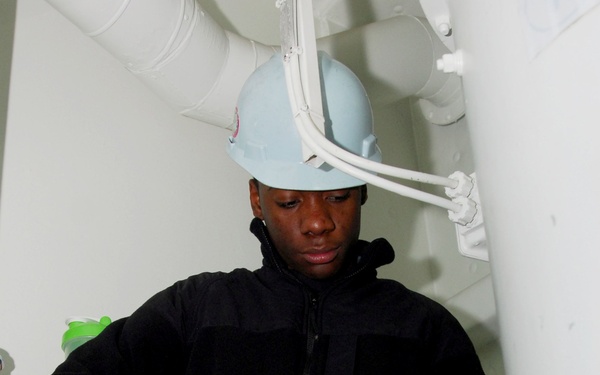 Cleaning a vent