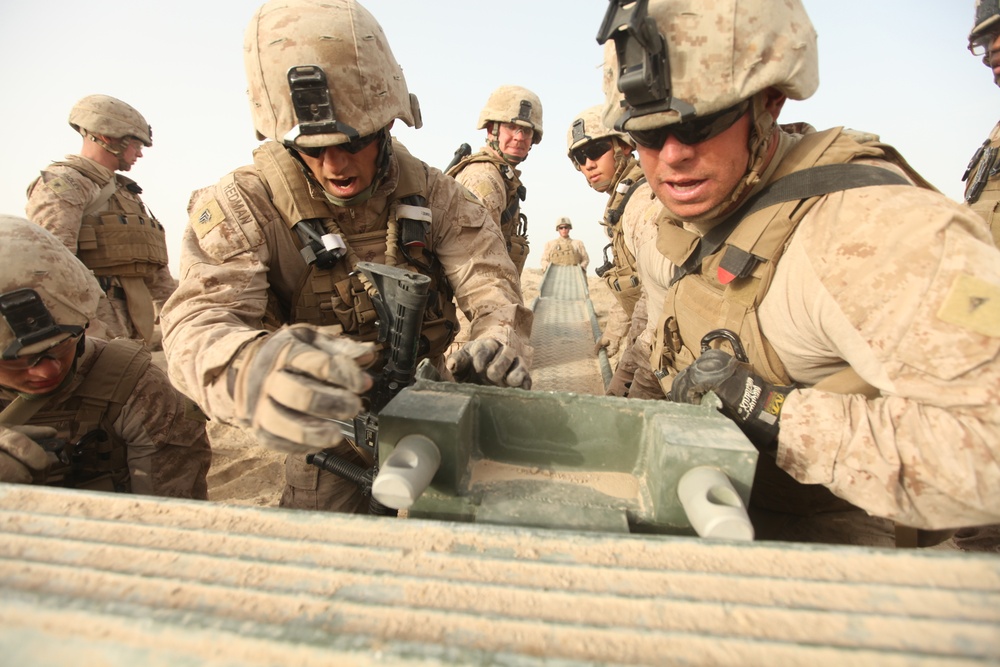 Combat Engineers support Special Operations Task Force West