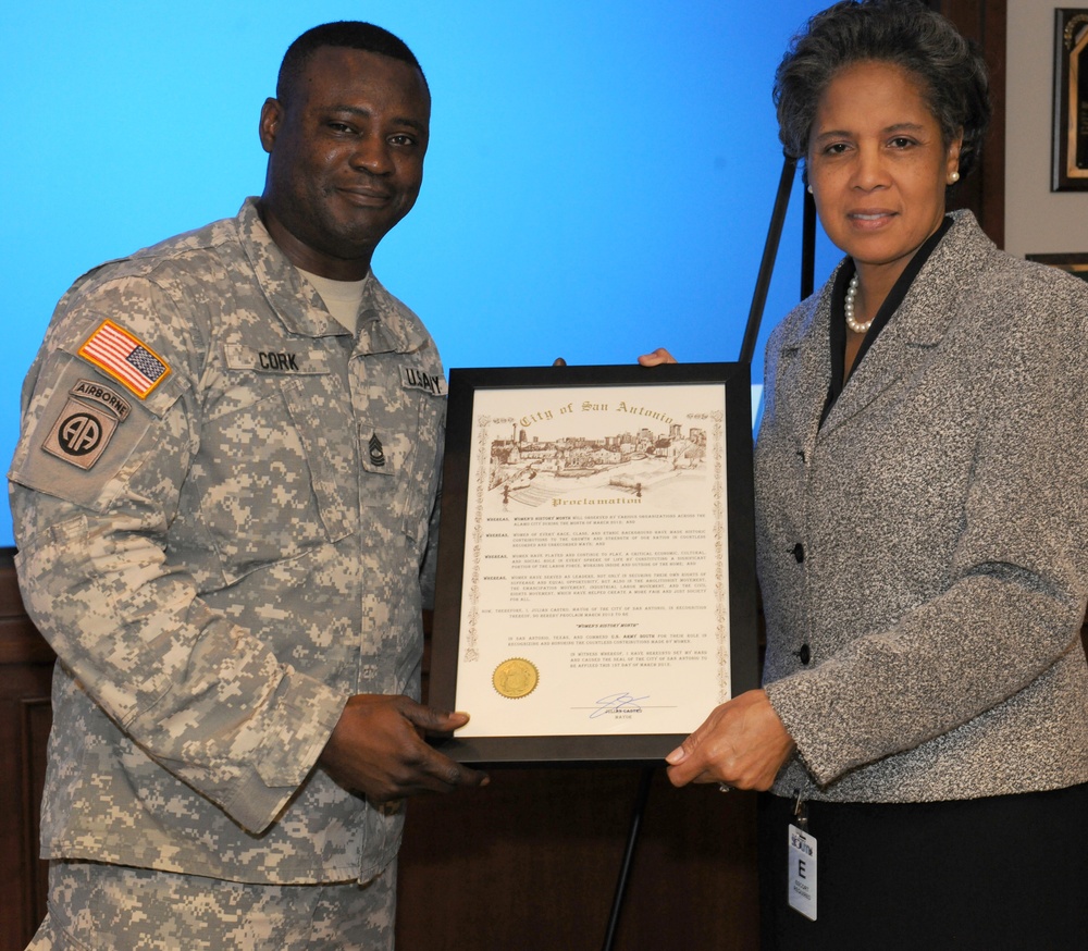 Army South celebrates women in the Army, recognizes recent achievements as general officers