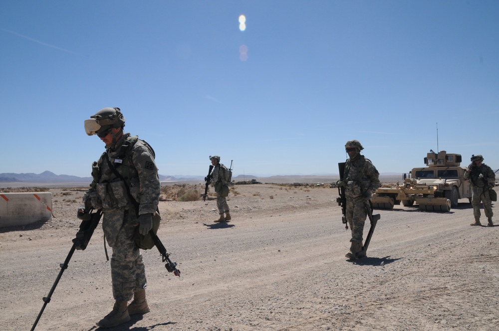 449th Engineer Company train at NTC in preparation for deployment