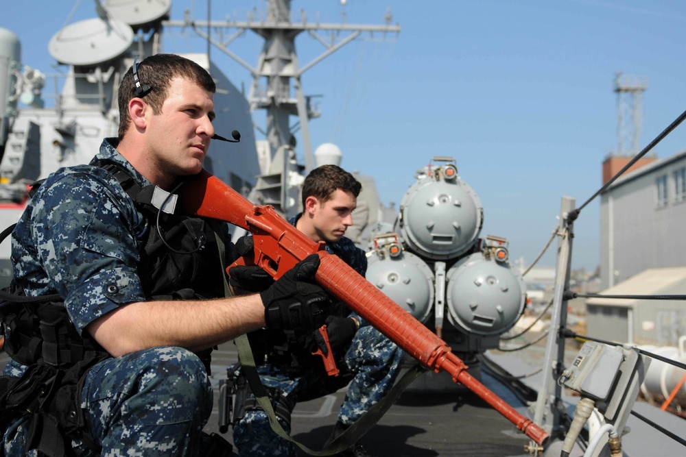 Flag officer sea training aboard USS Forrest Sherman