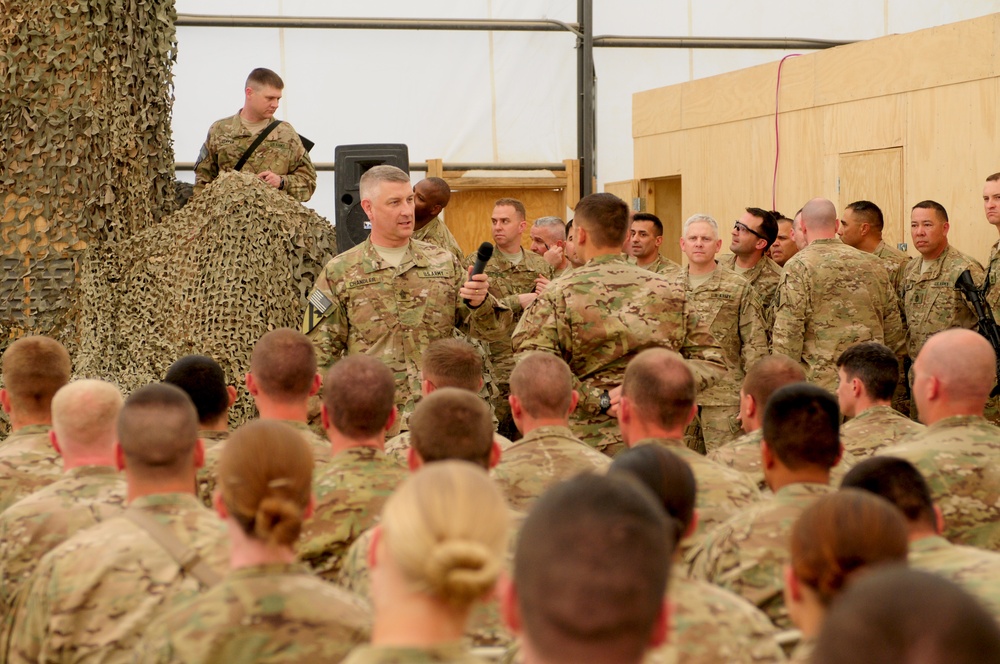 Sgt. Maj. of the Army Ray Chandler speaks to troops from Combined Task Force Vipe