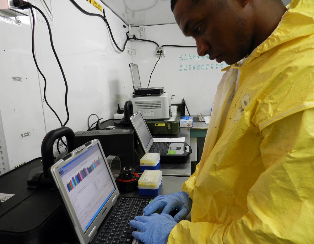 Thomasville, Ga., soldier uses medical laboratory expertise during Korean exercise.