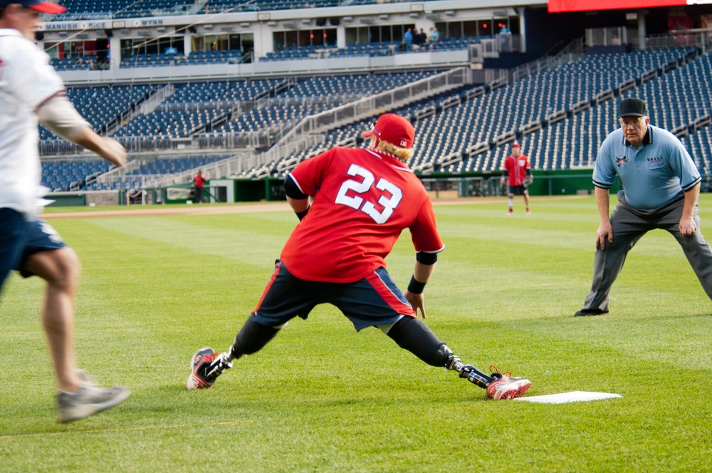 Army secretary supports the Wounded Warrior Amputee Softball Team