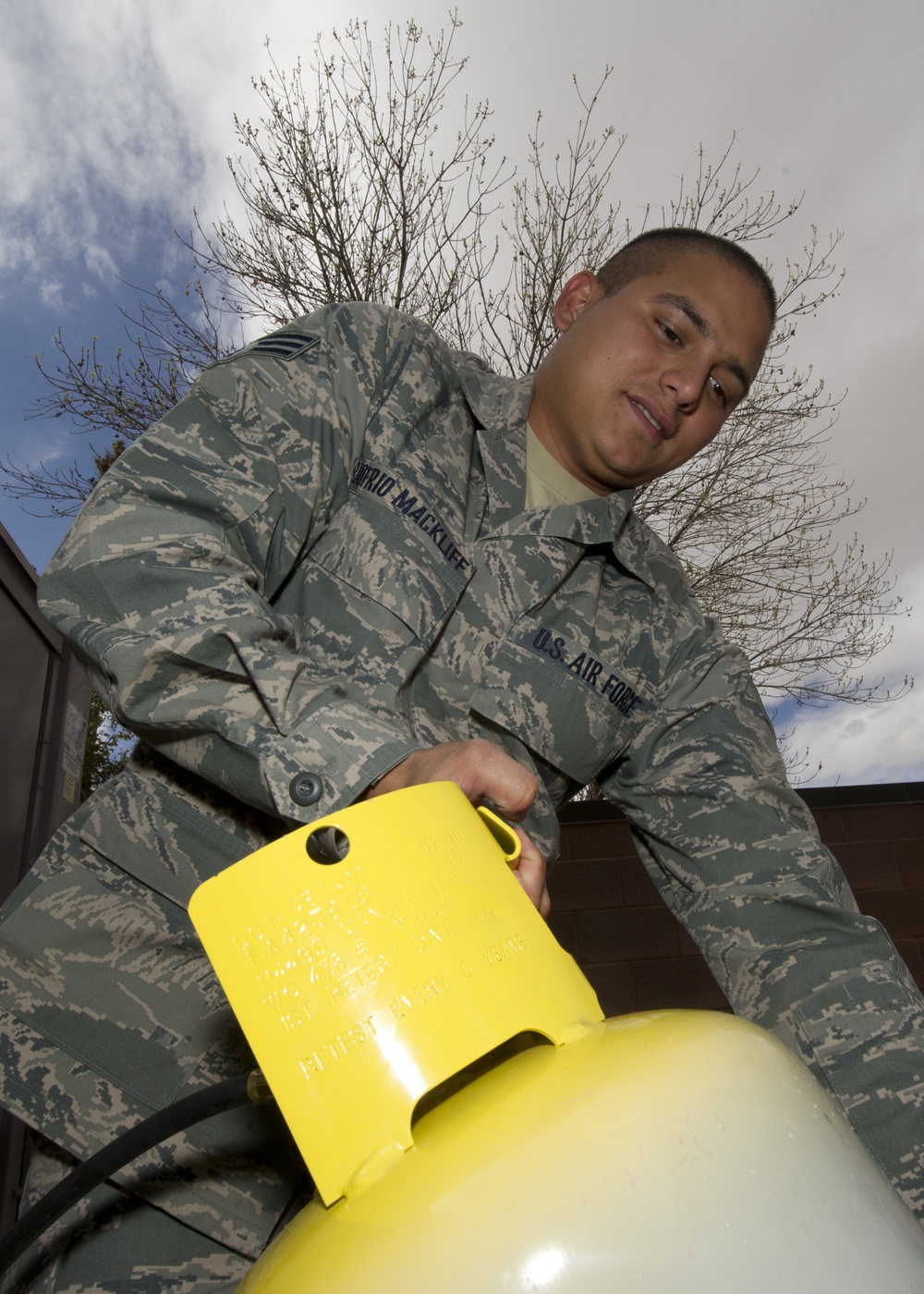 No Heat, No Cool on Holloman