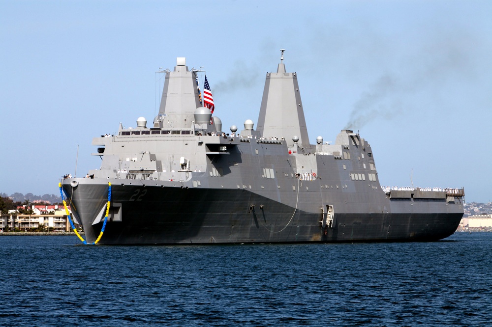 USS San Diego arrives at its homeport