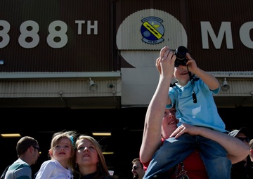 388th Fighter Wing airmen return from an Asian-Pacific deployment