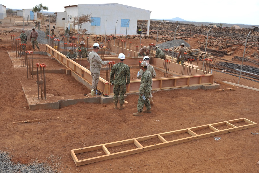 Seabees' Ali Oune health clinic project