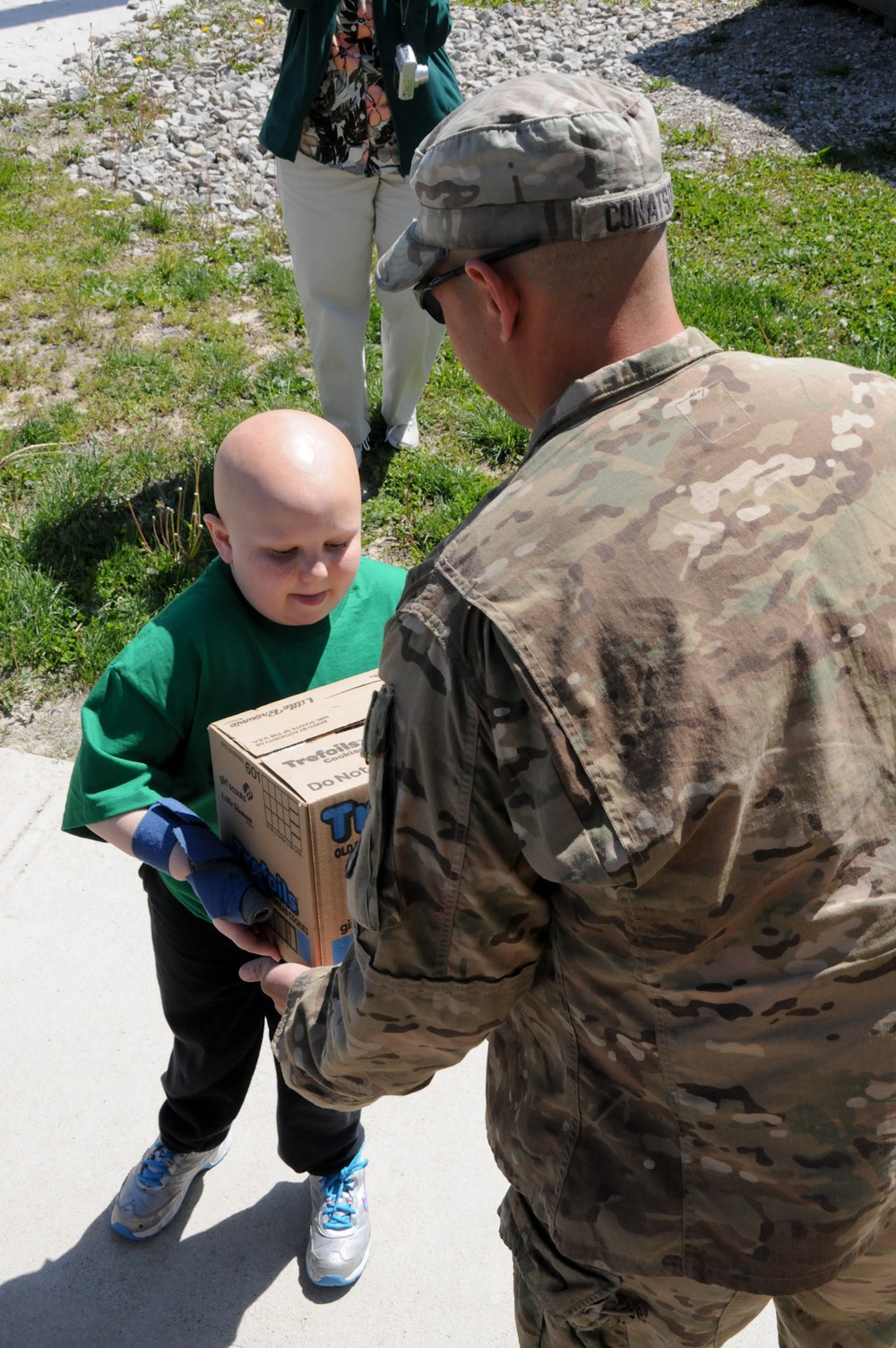 Girl Scouts feed post morale