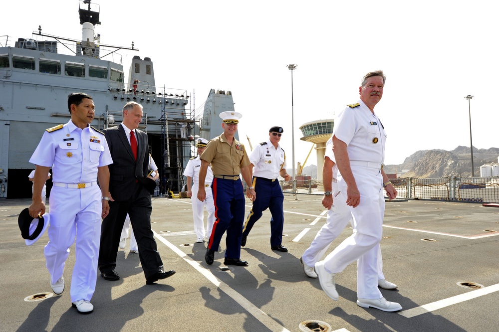 CTF 151 aboard RFA Fort Victoria