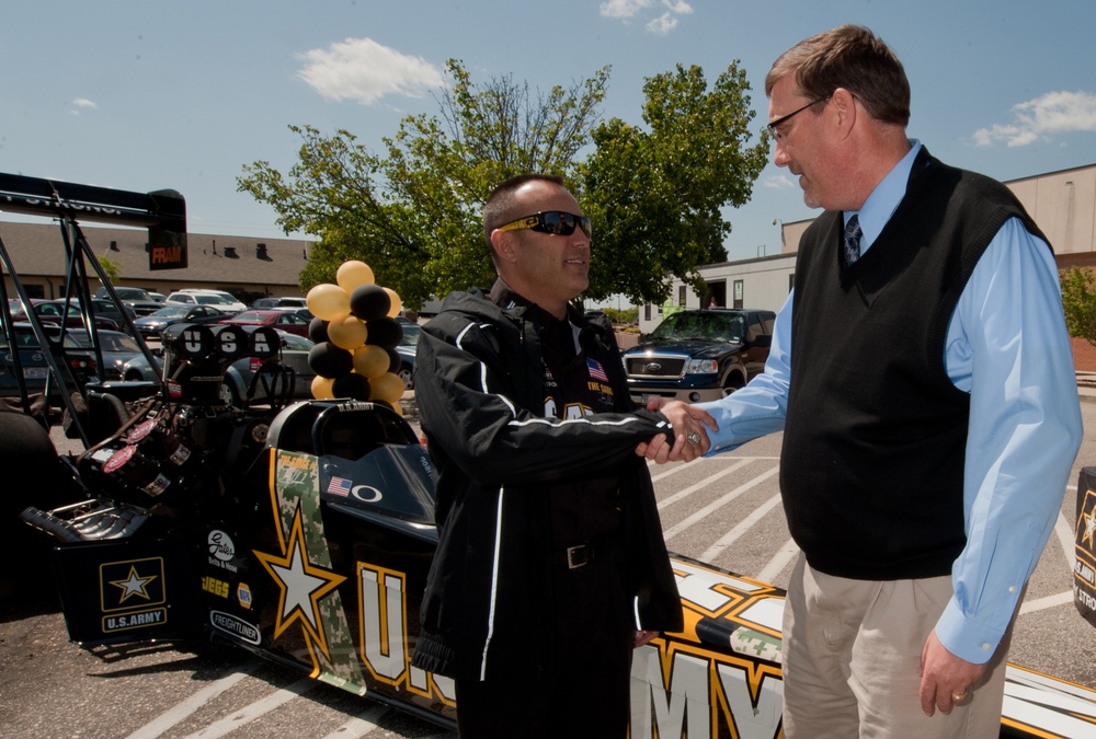 Tony 'The Sarge' Schumacher visits Fort Bragg Tony 'The Sarge' Schumacher visits Fort Bragg