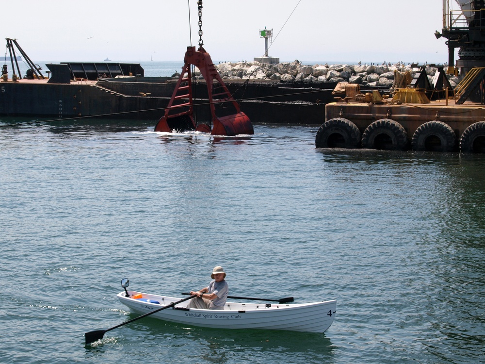 Los Angeles District dredges Marina del Rey Harbor